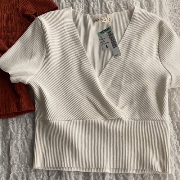 Tops - Picture 3 of 3